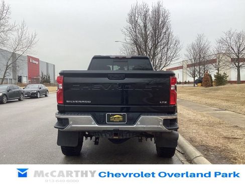 Used 2020 Chevrolet Silverado 3500 LTZ w/ LTZ Plus Package AWD/4WD image 3