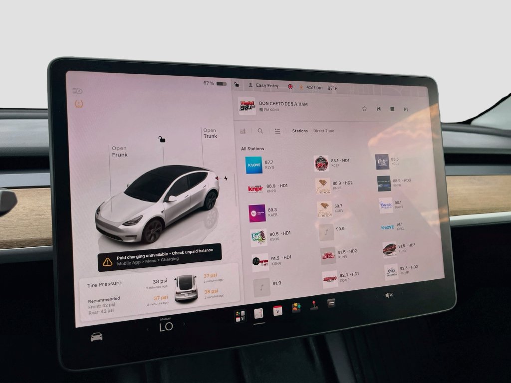 Used 2025 Tesla Model Y Long Range AWD/4WD image 15