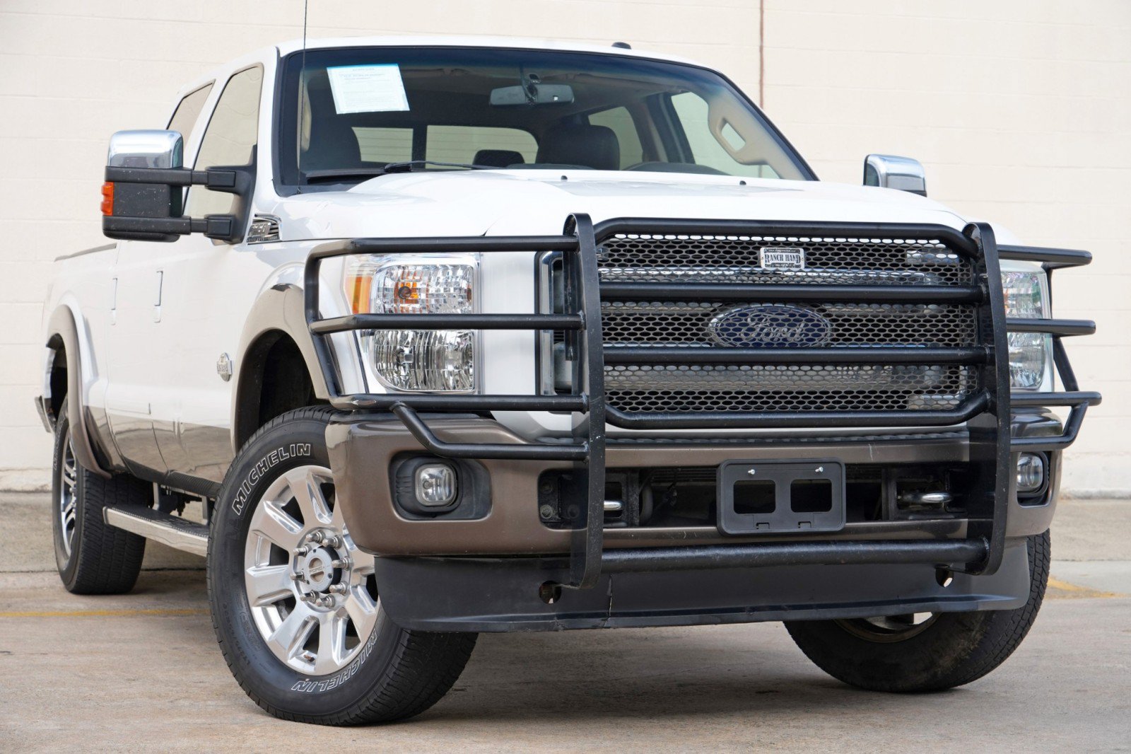 Used 2016 Ford F250 King Ranch w/ FX4 Off-Road Package AWD/4WD image 2