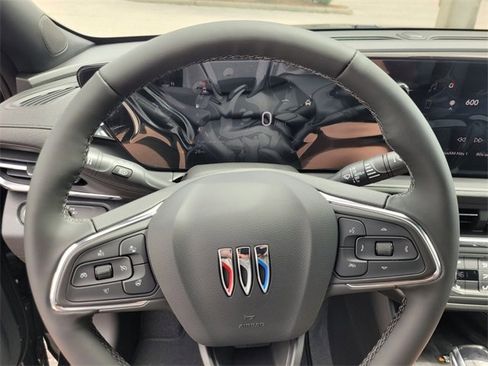 New 2025 Buick Envista Preferred w/ Convenience I Package image 27