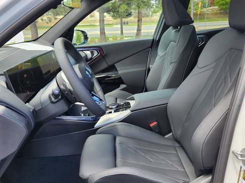 New 2026 BMW X3 xDrive30 AWD/4WD image 9