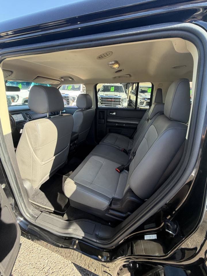 Used 2016 Ford Flex SEL w/ Equipment Group 202A FWD image 7