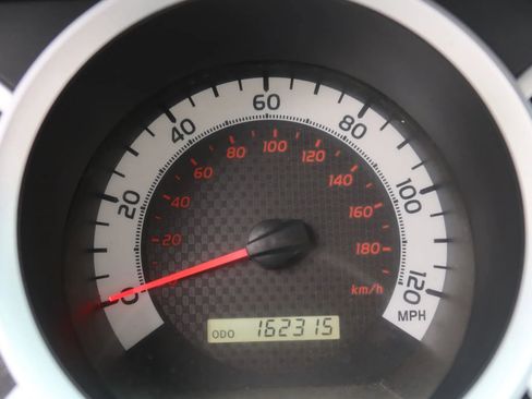 Used 2014 Toyota Tacoma 4x4 Double Cab w/ SR5 Package image 20