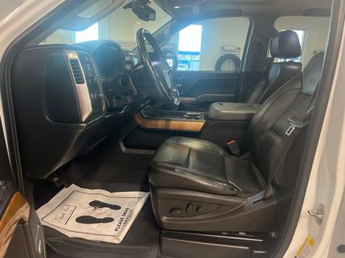 Used 2019 Chevrolet Silverado 2500 LTZ w/ Duramax Plus Package AWD/4WD image 26