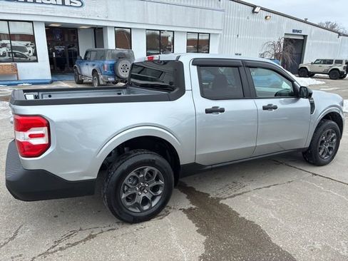 Used 2024 Ford Maverick XLT w/ XLT Luxury Package image 9