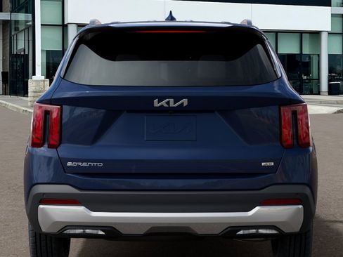 New 2026 Kia Sorento S AWD/4WD image 14