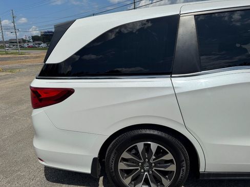 Used 2022 Honda Odyssey EX-L image 9