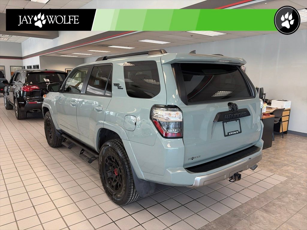 Used 2022 Toyota 4Runner TRD Off-Road Premium w/ TRD Black Wheel Package (TMS) AWD/4WD image 9