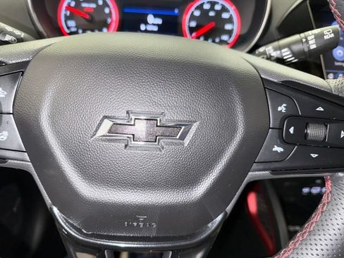 Used 2023 Chevrolet TrailBlazer RS w/ Sun and Liftgate Package FWD image 13