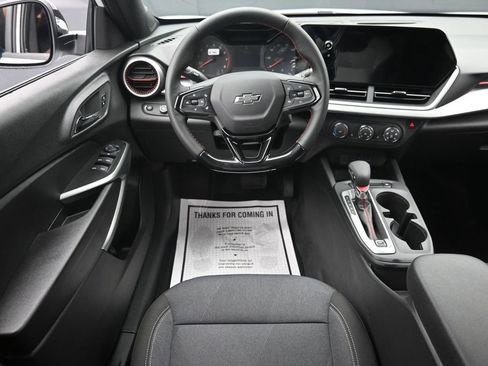 New 2026 Chevrolet Trax RS FWD image 11