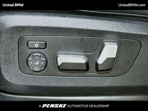 Used 2022 BMW X5 xDrive40i w/ Premium Package AWD/4WD image 11