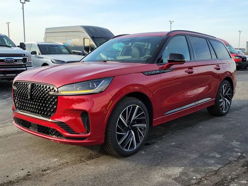 New 2026 Lincoln Aviator Black Label w/ Jet Appearance Package image 8