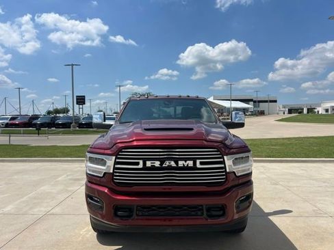 Used 2024 RAM 2500 Laramie w/ Sport Appearance Package AWD/4WD image 2