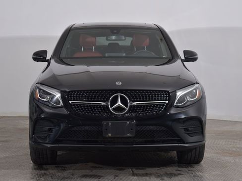 Used 2018 Mercedes-Benz GLC 300 4MATIC Coupe image 9