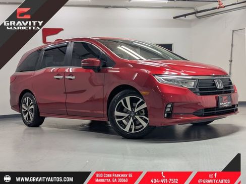 Used 2021 Honda Odyssey Touring image 1