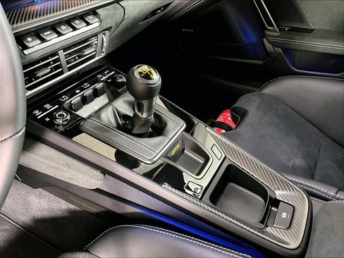 Used 2026 Porsche 911 GT3 RWD image 15