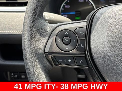 Used 2022 Toyota RAV4 LE AWD/4WD image 20