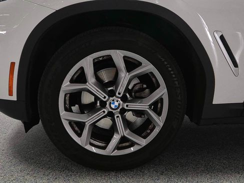 Used 2024 BMW X3 sDrive30i w/ Convenience Package RWD image 5