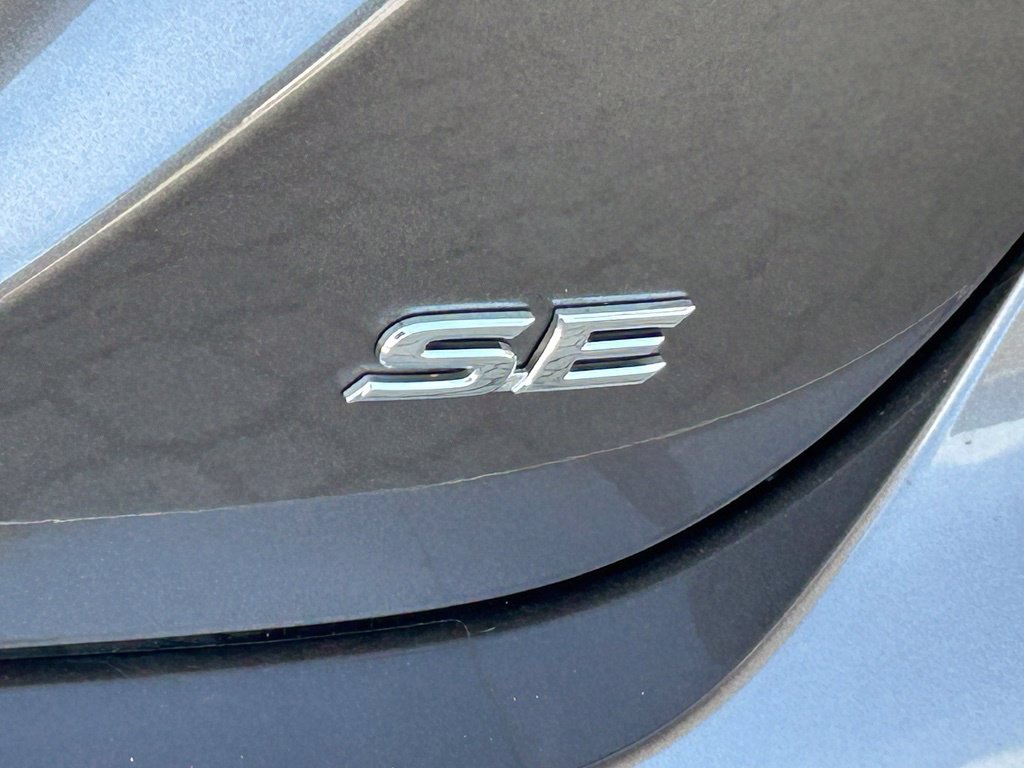 Used 2024 Toyota Camry SE w/ Convenience Package FWD image 21