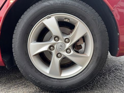 Used 2014 Hyundai Elantra SE image 10