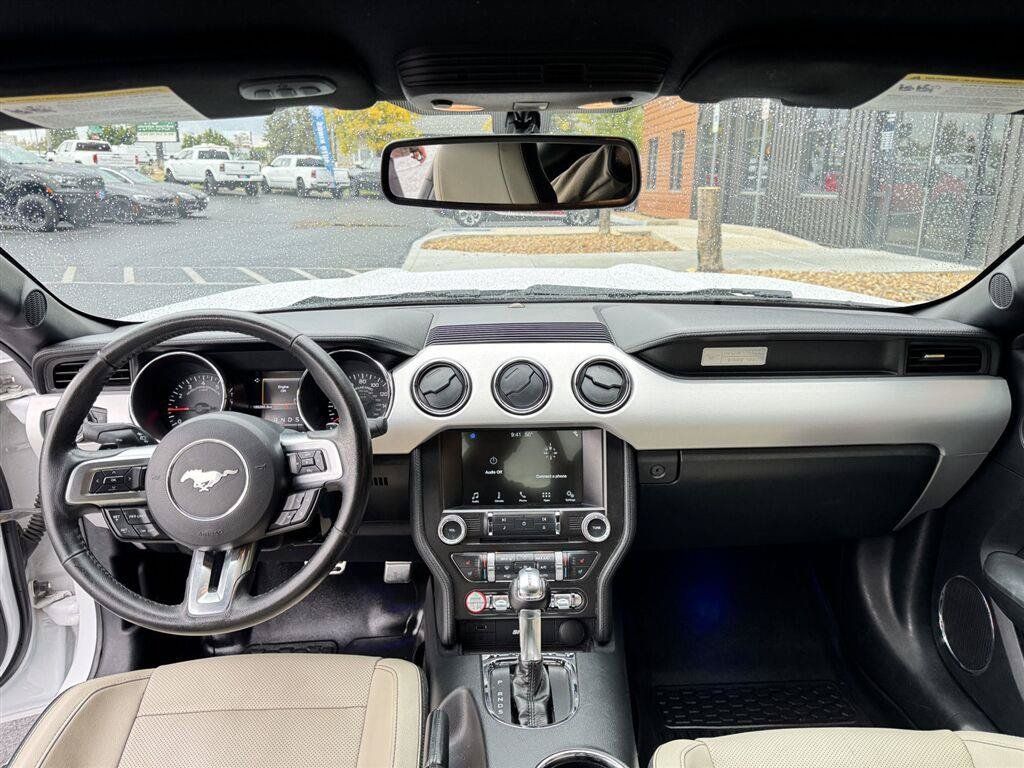Used 2016 Ford Mustang Premium RWD image 13