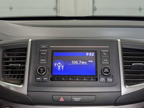 Used 2019 Honda Ridgeline RTL image 17