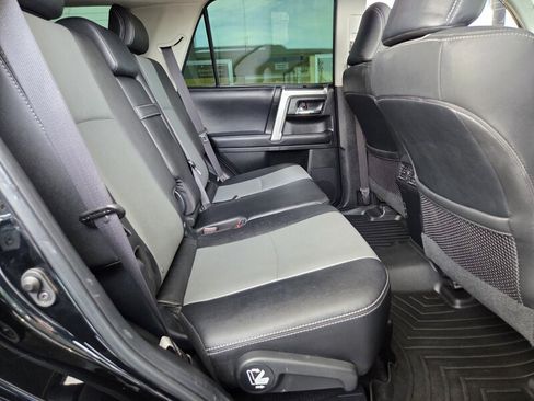 Used 2019 Toyota 4Runner SR5 Premium AWD/4WD image 18