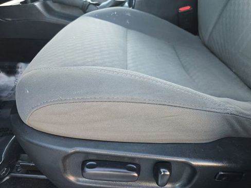 Used 2020 Toyota Tacoma SR5 image 29