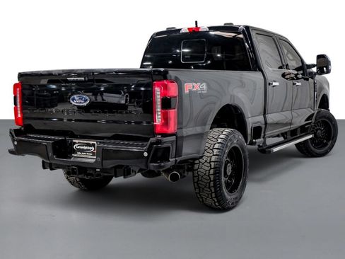 Used 2024 Ford F250 Lariat w/ Chrome Package AWD/4WD image 7