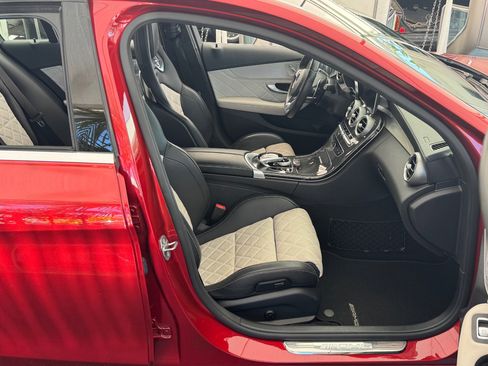 Used 2017 Mercedes-Benz C 63 AMG Sedan image 24