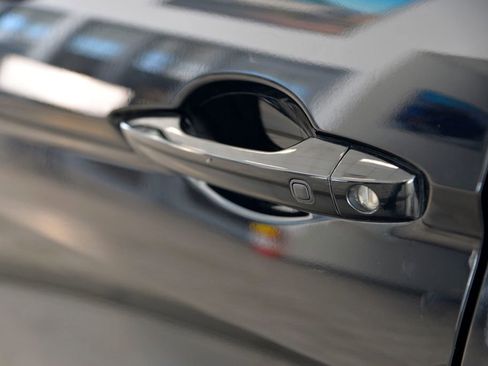 Used 2024 Mitsubishi Eclipse Cross SE image 13