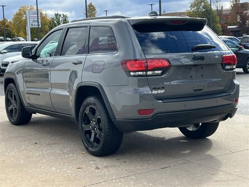 Used 2021 Jeep Grand Cherokee Freedom Edition image 9