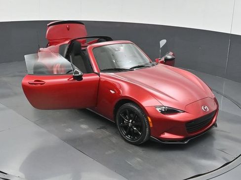 Used 2021 MAZDA MX-5 Miata RF Club RWD image 55