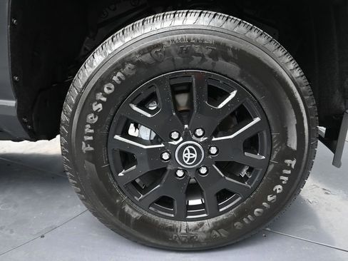 Used 2026 Toyota Tacoma SR5 image 5