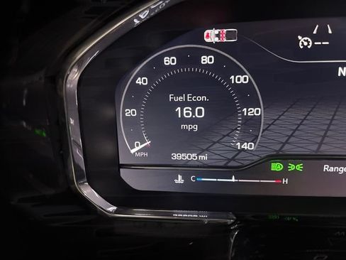 Used 2025 GMC Sierra 1500 SLT AWD/4WD image 22
