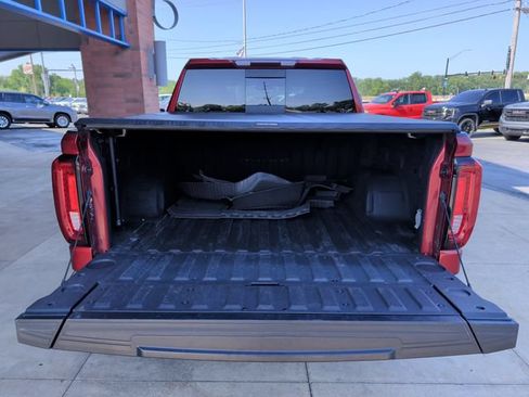 Used 2024 GMC Sierra 1500 SLT w/ SLT Premium Plus Package AWD/4WD image 22