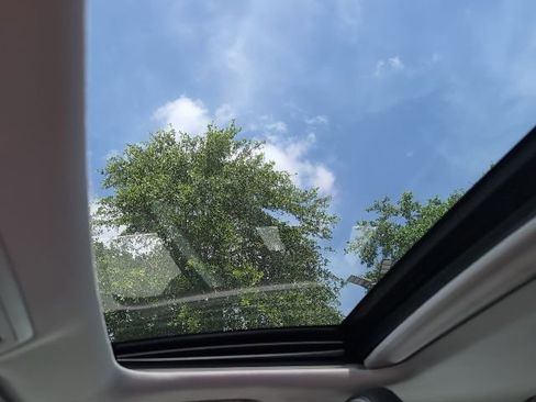 Used 2015 Lexus IS 250 image 17