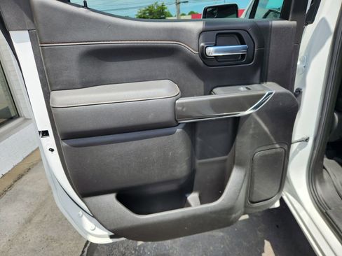 Used 2022 GMC Sierra 1500 AT4 w/ AT4 Preferred Package AWD/4WD image 16