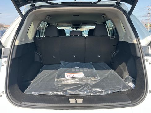 New 2026 Nissan Rogue SV image 33