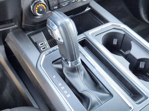 Used 2018 Ford F150 XLT w/ Equipment Group 302A Luxury AWD/4WD image 19