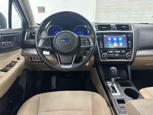 Used 2018 Subaru Outback 2.5i Premium AWD/4WD image 20