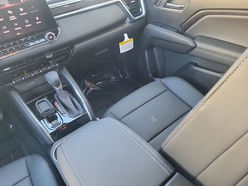 New 2026 GMC Canyon Elevation w/ Convenience Package RWD image 12