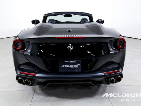 Used 2019 Ferrari Portofino RWD image 8
