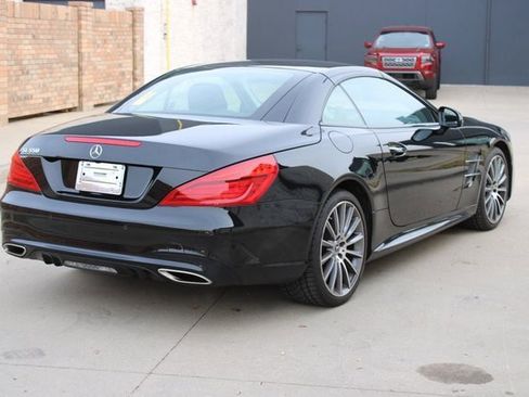 Used 2020 Mercedes-Benz SL 550 image 24