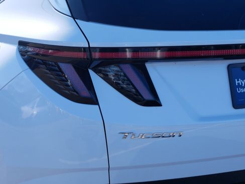 Certified 2023 Hyundai Tucson SEL image 17
