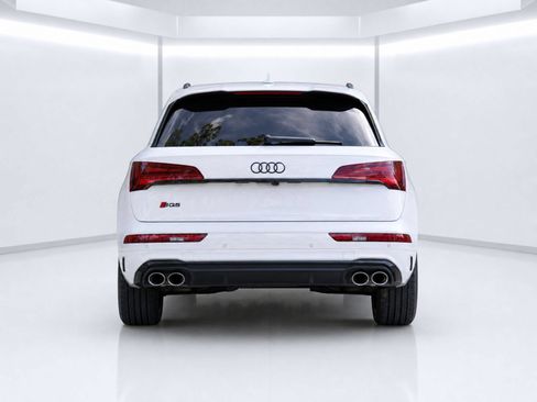 Certified 2023 Audi SQ5 Premium Plus w/ Premium Plus Package AWD/4WD image 4