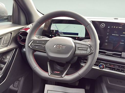 New 2026 Chevrolet Equinox RS w/ Convenience Package III image 19