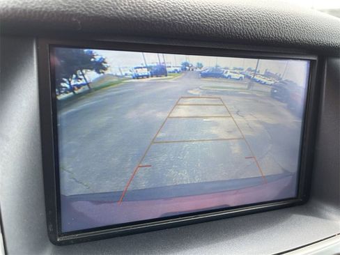 Used 2020 Chevrolet Suburban LS image 17