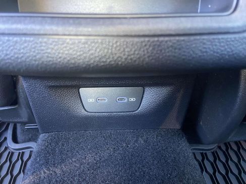 Certified 2025 Volkswagen GTI SE image 15