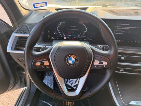 Used 2024 BMW X5 xDrive40i w/ Premium Package image 17